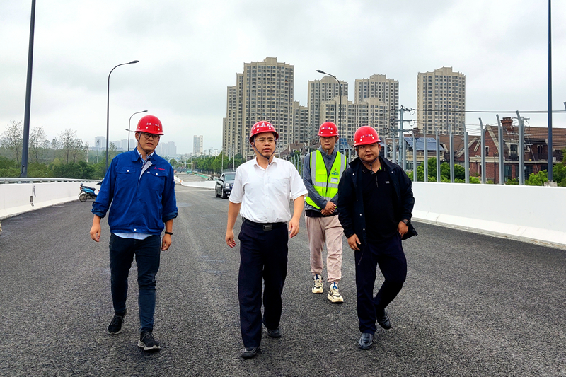 公司黨委書記、董事長錢申春調(diào)研西二環(huán)項目建設(shè)推進(jìn)工作2